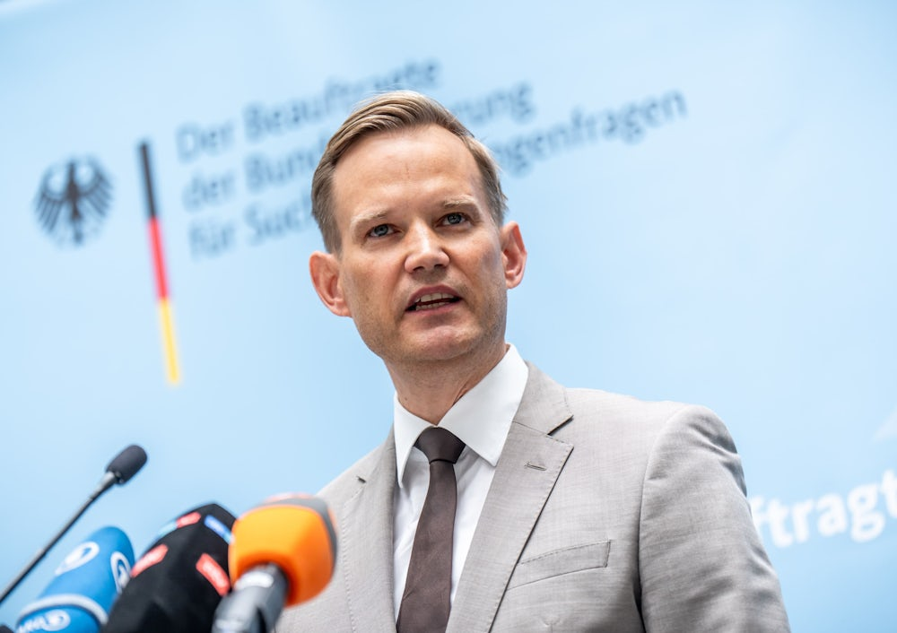 Streeck überrascht: CDU-Drogenbeauftragter offen für legalen Cannabis-Verkauf in Modellprojekten